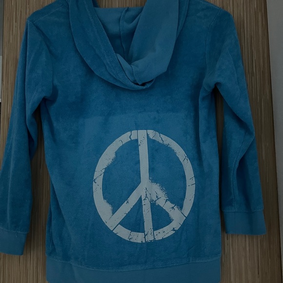 Sold - Picture 3 of 4